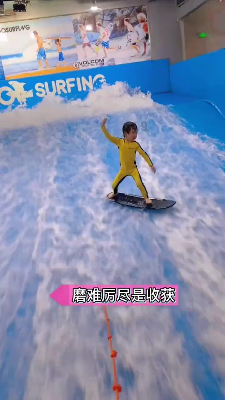 副高即将笼罩海南,35度高温2月就要来!网友:今年到底还是暖冬?