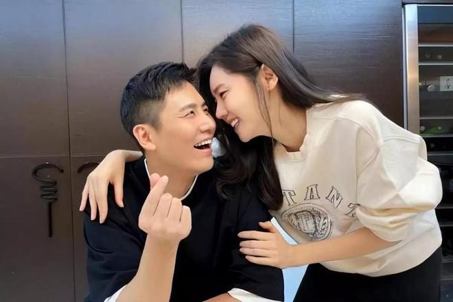 午盘:美股涨跌不一 道指小幅下滑