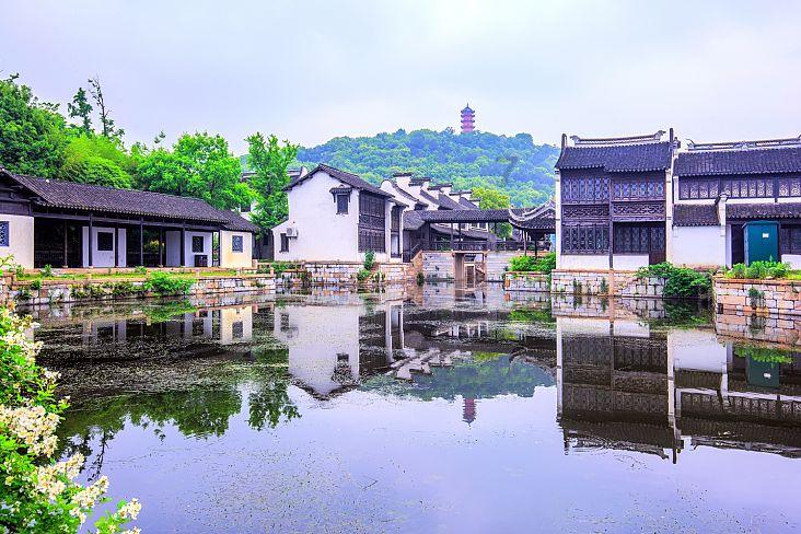 俄国防部称乌军击落运输机 乌方暂未回应