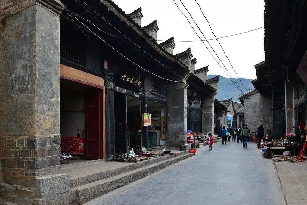 俄军不用打了?乌军高层“大地震”,出手者不是泽连斯基,不简单